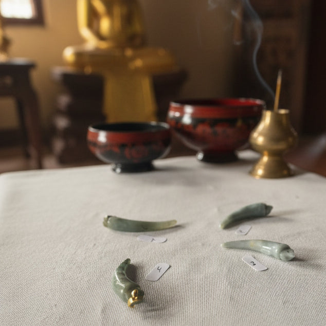 Jade Birman, Pendentif corne qualité AAA+ série 5