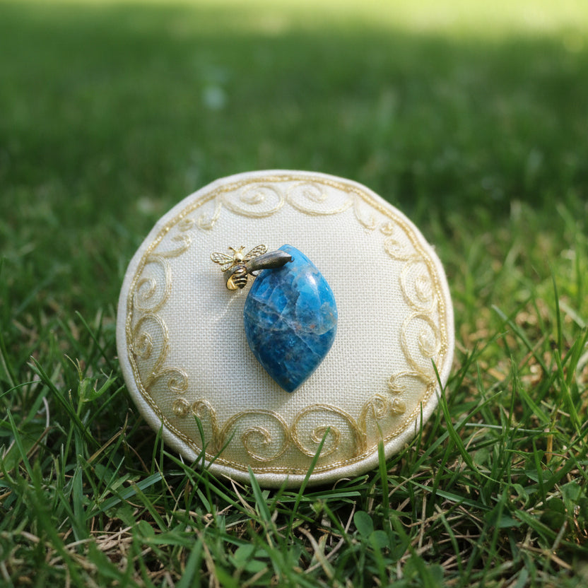 Apatite Bleue de Madagascar, pendentif qualité AAA