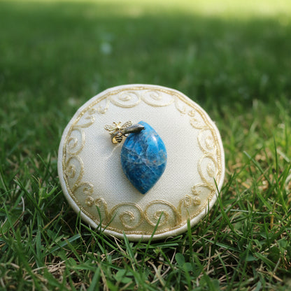 Apatite Bleue de Madagascar, pendentif qualité AAA