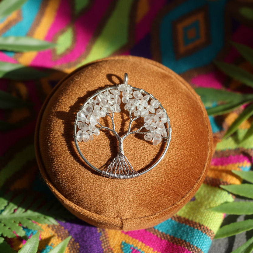Cristal de roche, pendentif sur arbre de vie qualité AA+