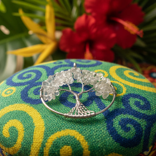 Cristal de roche, pendentif sur arbre de vie qualité AA+