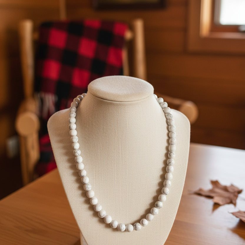 Howlite, collier boules 8mm, 45cm qualité AA+