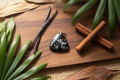 Gabbro de Madagascar, pendentif qualité AAA