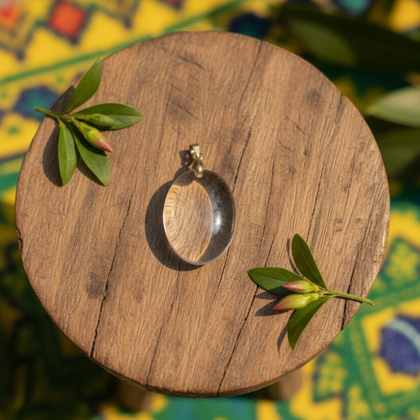 Cristal de roche, pendentif forme libre qualité AA+