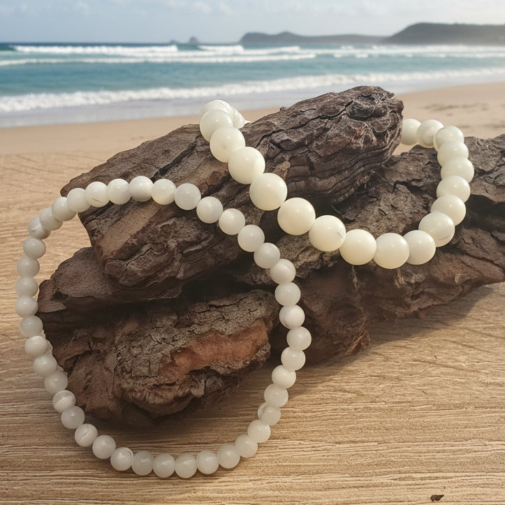 Nacre naturelle, bracelet boules 4mm qualité AAA.